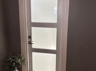 9 Stevens St APT 1, Stoneham, MA 02180