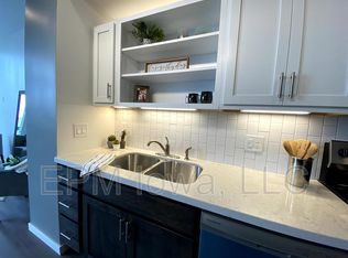 335 Cedar St UNIT 301, Waterloo, IA 50701
