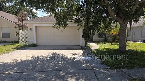 2527 Chatham Cir Photo 1