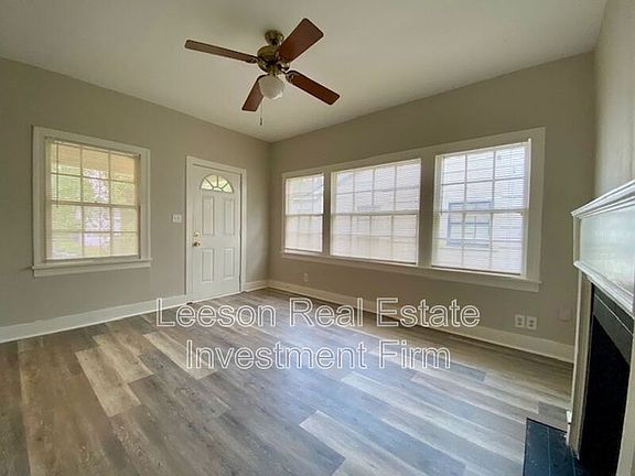 4th image of 3821 Richmond Ave