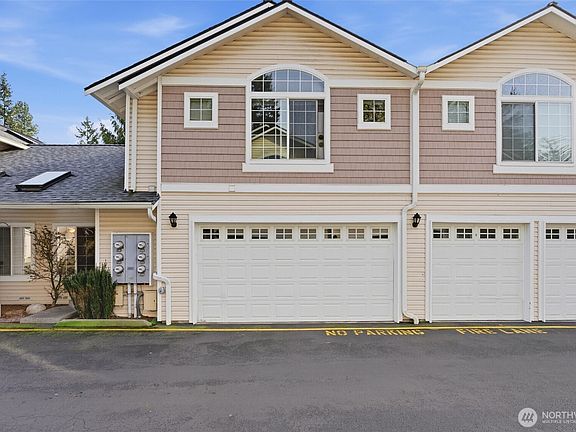 4th image of 5705 200th Street SW #D