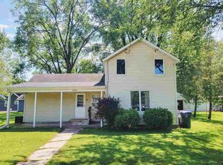 W7715 Maple St, Shiocton, WI 54170