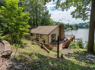 310 Sleepy Hollow Dr, Wirtz, VA 24184