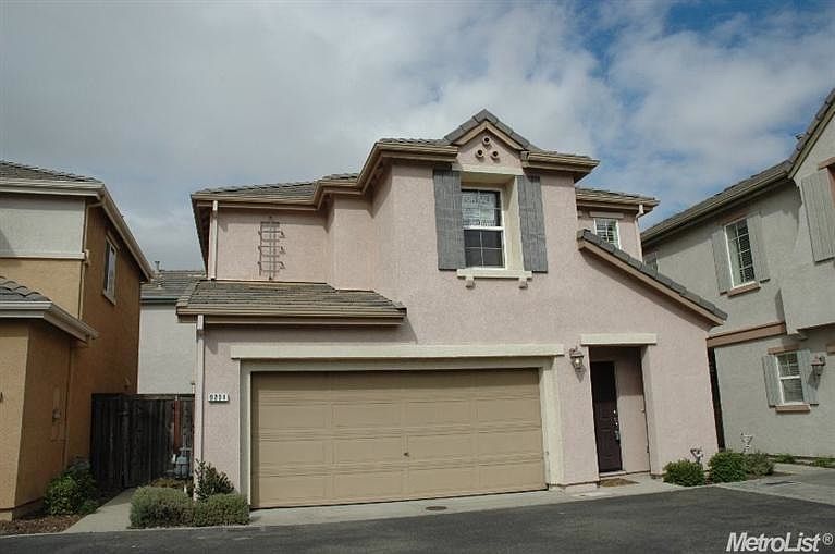1st image of 9221 Cortina Cir