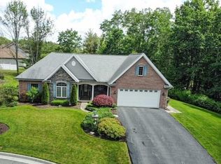 7 Carolyn Ct, Endwell, NY 13760