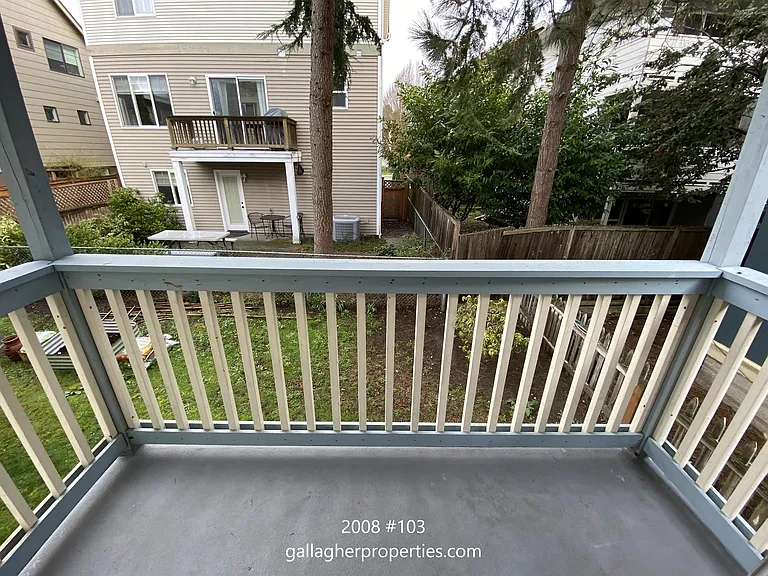 2008 NW 58th St #103 — Photo 10