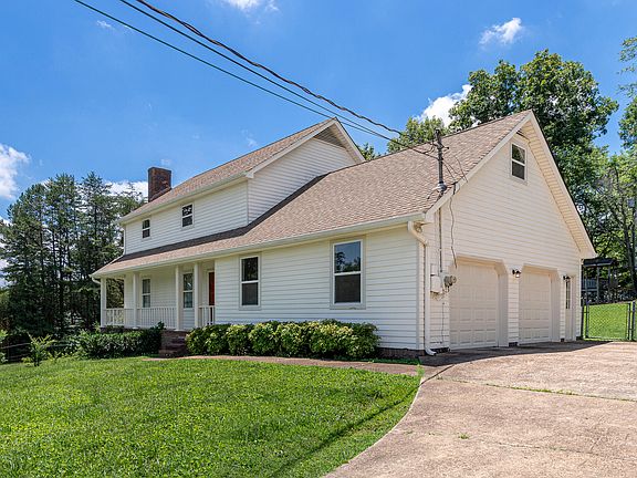 2nd image of 1122 Copperwood Dr