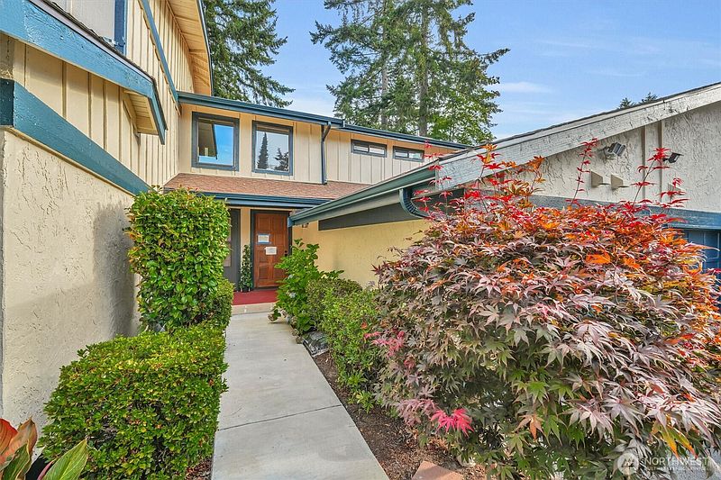 3rd image of 31721 47th Lane SW #C