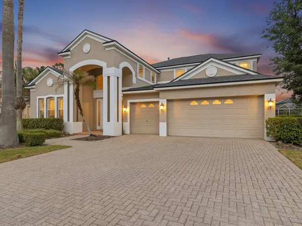 10436 Canary Isle Dr, Tampa, FL 33647