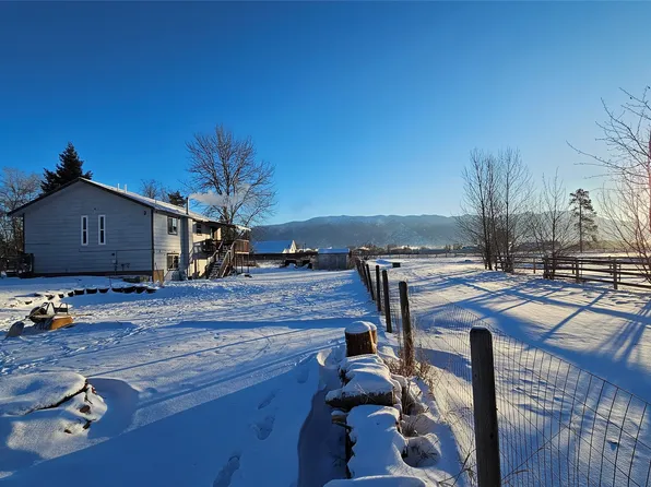 460 Hodgson Rd, Columbia Falls, MT 59912