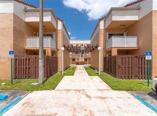 14907 SW 80th St APT 115, Miami, FL 33193
