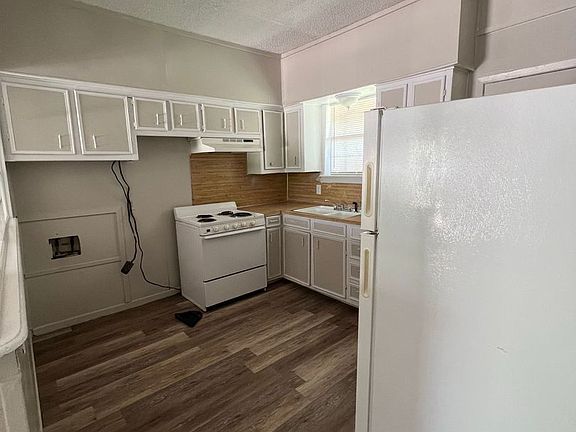 4th image of 241-247 Merchant St #245