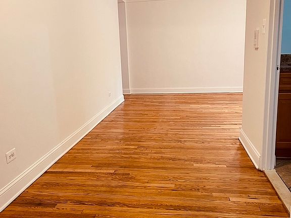 3rd image of 21-09 19th St #1G