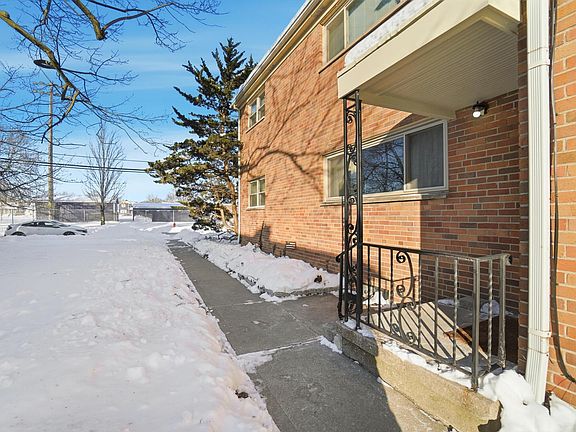 2nd image of 1500 Fairview Ave