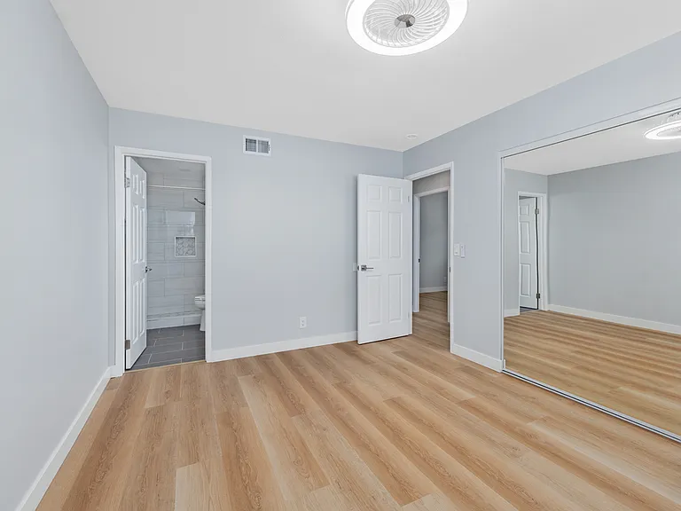 4048 Marzo St — Photo 13