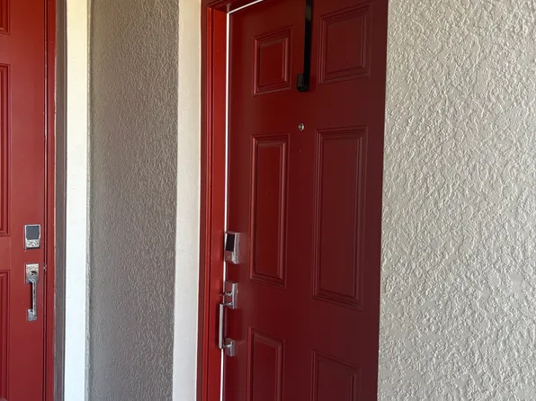 5404 Red Coral Cir, Mount Dora, FL 32757