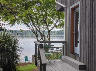 546 W Lake Sammamish Pkwy SE, Bellevue, WA 98008