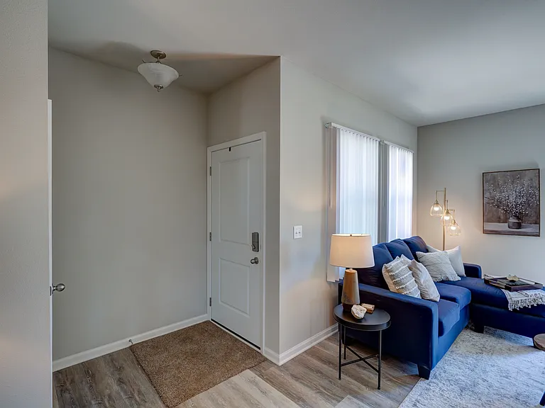 600 McKay Way — Photo 7