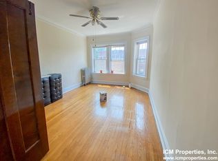 2210 W Foster Ave #3, Chicago, IL 60625