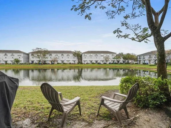 3429 NW 13th St, Lauderhill, FL 33311