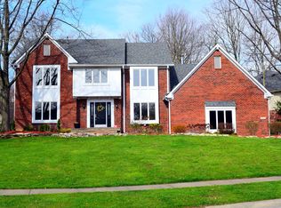 8354 Twin Pointe Cir, Indianapolis, IN