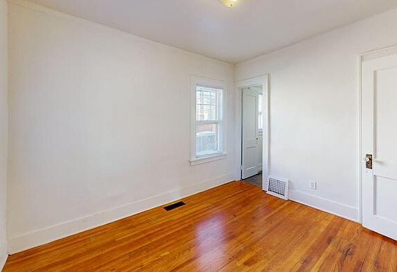 2nd image of 611 N 2nd St
