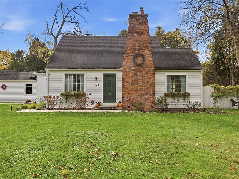 1st image of 323 Embury Rd