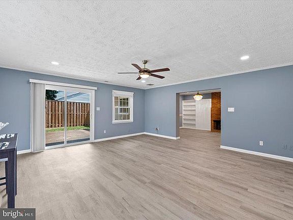 2nd image of 14926 Greymont Dr