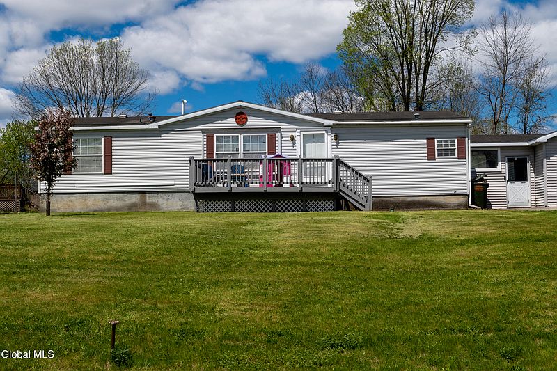 2nd image of 507 Drifting Ridge Road