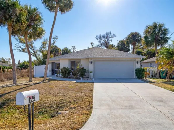 125 Spur Dr, Rotonda West, FL 33947