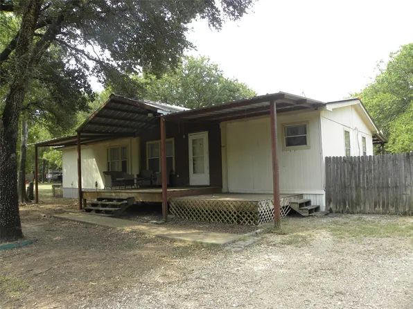 125 Cedar Ln, Whitney, TX 76692