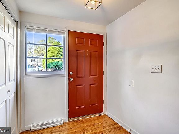 3rd image of 3312 Tidewater Ct #A-7