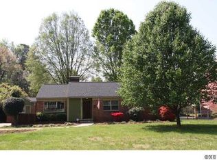 3920 Belcross Dr, Charlotte, NC 28205