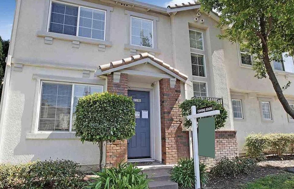 1st image of 2146 Esperanca Ave