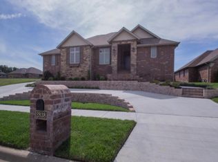 2838 E Chinkapin St, Springfield, MO 65804