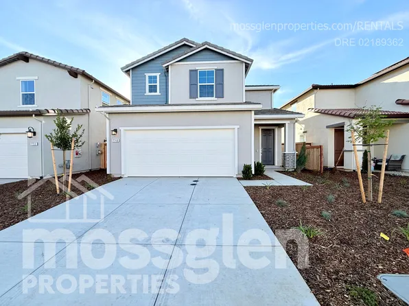 7718 Heatherpace Dr, Sacramento, CA 95829