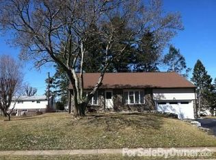 56 Cambridge Rd, Broomall, PA 19008