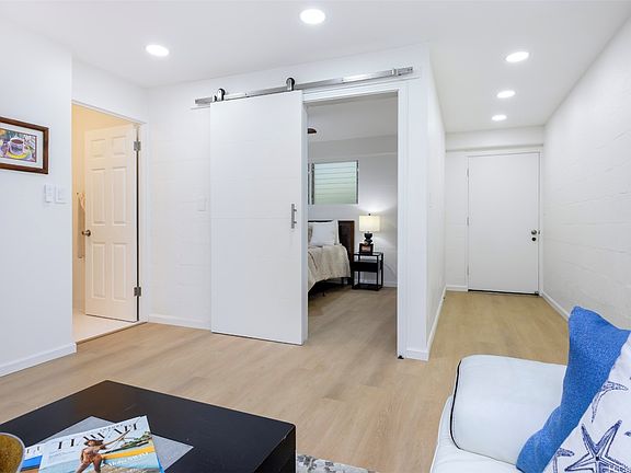 5th image of 3061 Pualei Cir APT 105