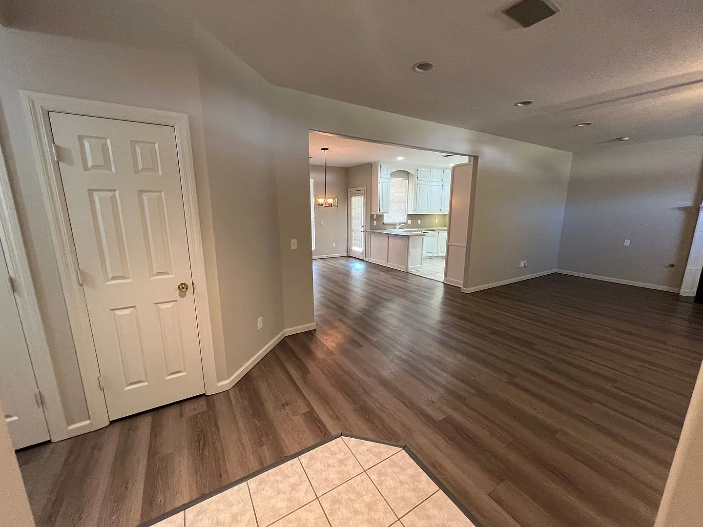 3 bed in Moore Schools , spacious with a great backyard1 — Photo 2