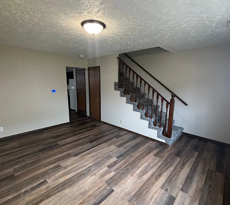 507 Elm Ave #1