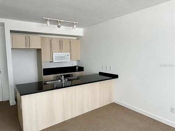 2nd image of 1111 SW 1st Ave #1924