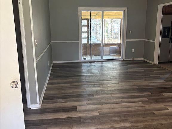 2nd image of 4574 Cedar Ridge Trl