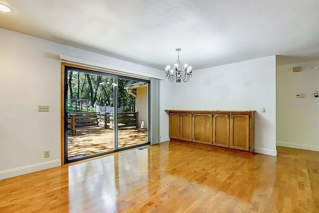 13082 Roadrunner Dr — Photo 13