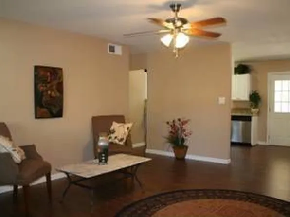 6661 Stoneman Dr, North Highlands, CA 95660
