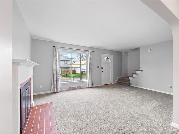 4th image of 518 Grove Ave