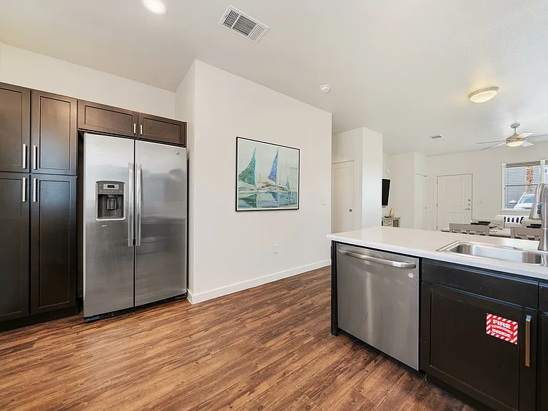 Townhomes at Twenty01 — Photo 50