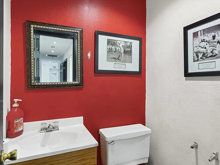 200 Cypress St #1 — Photo 11