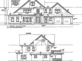 203 Old Farm Rd, Newton, MA 02459