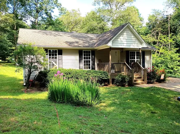 1266 Pleasant Gap Cir, Ellijay, GA 30540