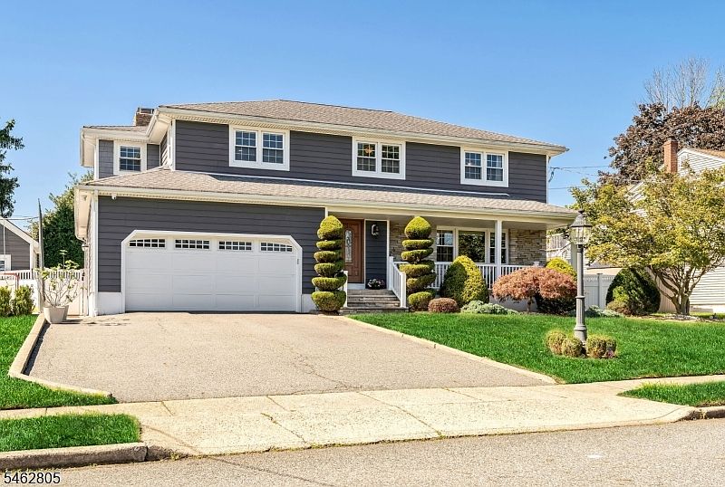 1st image of 26 Rabkin Dr